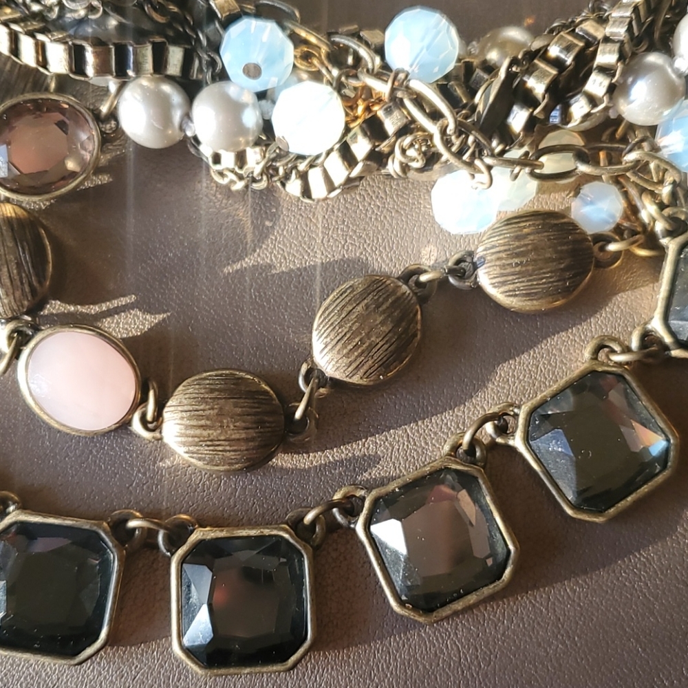 Statement Necklace - Picture 2 of 4
